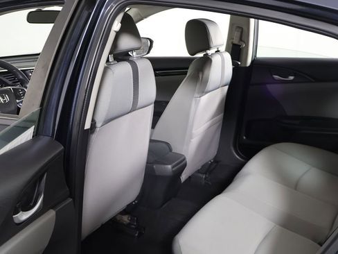 Used 2018 Honda Civic EX image 22