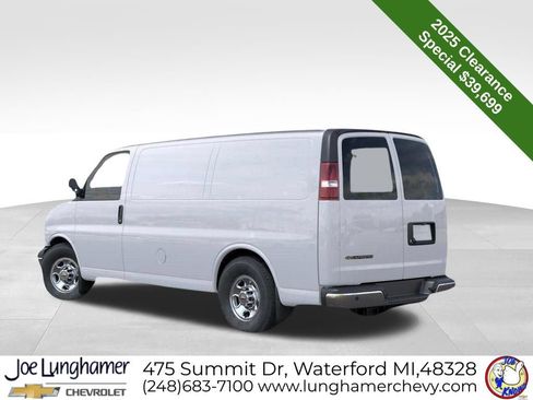 New 2025 Chevrolet Express 2500 w/ Enhanced Convenience Package RWD image 3