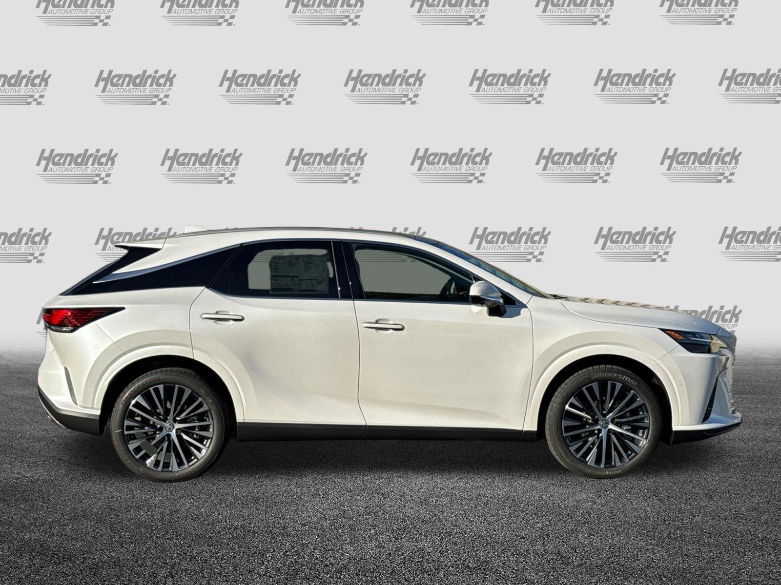 New 2026 Lexus RX 350 w/ Convenience Package AWD/4WD image 3