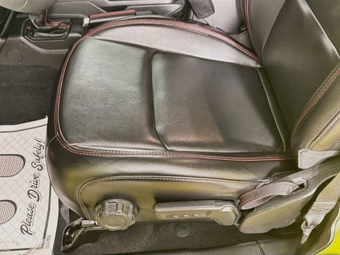 Used 2023 Jeep Wrangler Unlimited Rubicon w/ Cold Weather Group AWD/4WD image 19