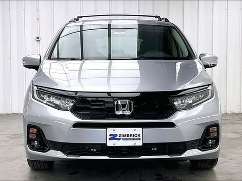 New 2026 Honda Odyssey Elite image 3