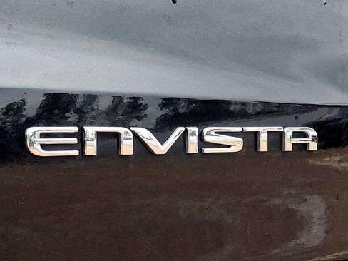 Used 2025 Buick Envista Sport Touring image 30