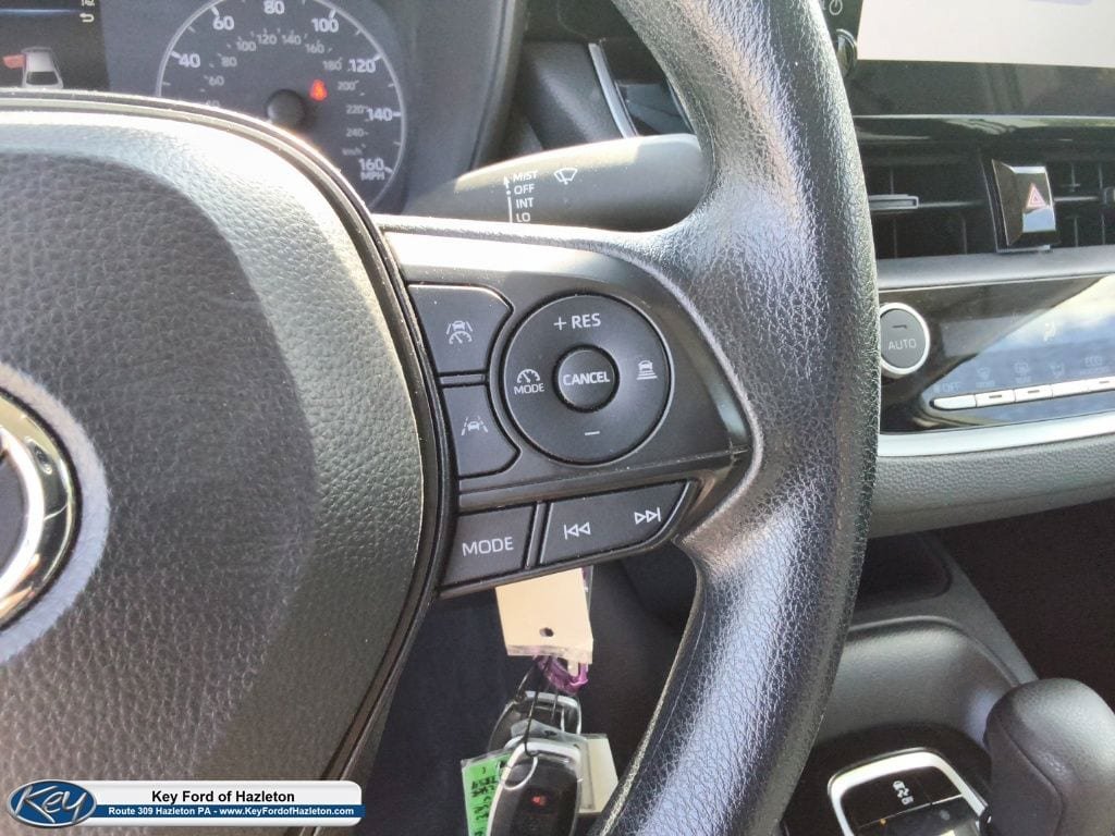 Used 2024 Toyota Corolla LE FWD image 23