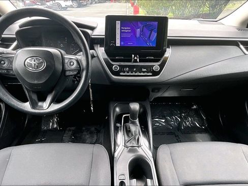 Used 2024 Toyota Corolla LE FWD image 14