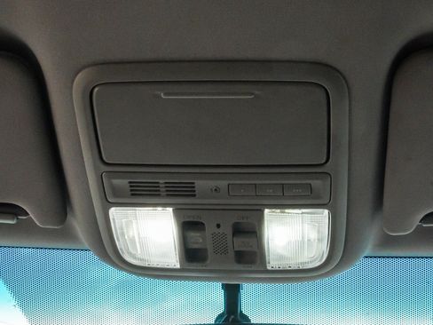 Used 2018 Honda Pilot EX-L image 32
