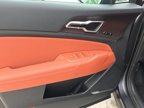 New 2026 Kia Sportage SX FWD image 18