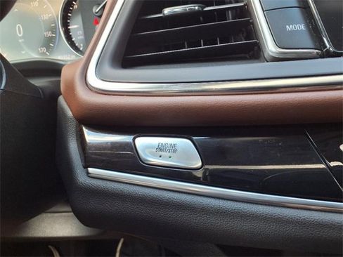 Used 2021 Buick Enclave Avenir w/ Avenir Technology Package image 24