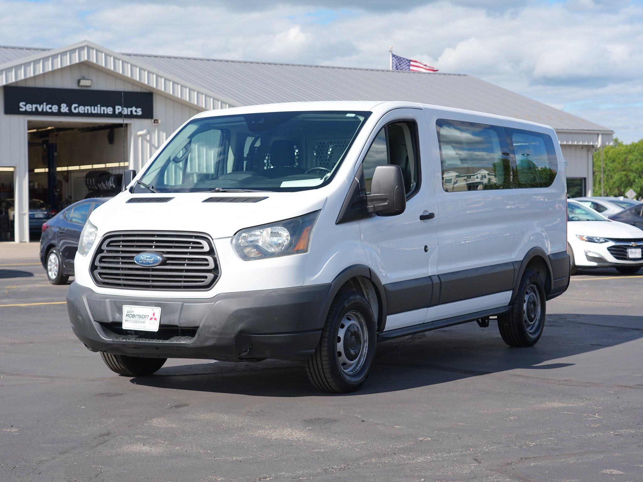 Used 2016 Ford Transit 150 130 Low Roof RWD image 8