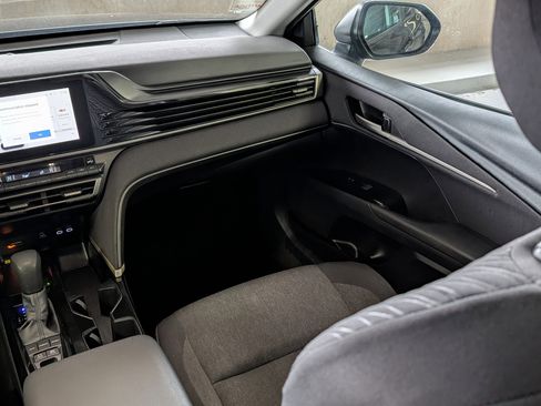 Certified 2025 Toyota Camry LE FWD image 11