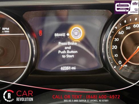 Used 2022 Jeep Gladiator Overland w/ Cold Weather Group AWD/4WD image 16