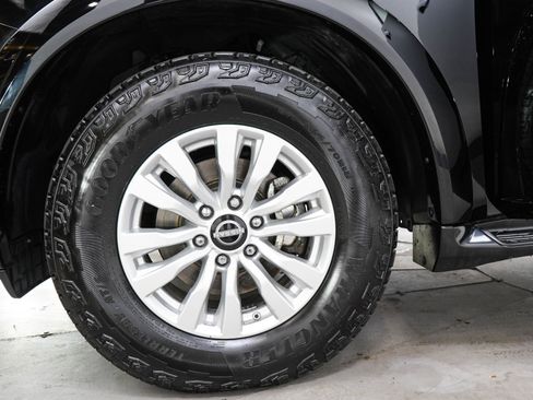 Used 2024 Nissan Armada SV AWD/4WD image 31
