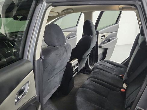 Used 2018 Nissan Murano S image 17