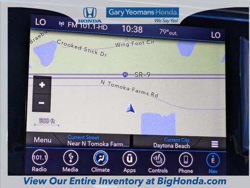 Used 2018 Chrysler Pacifica Limited image 29