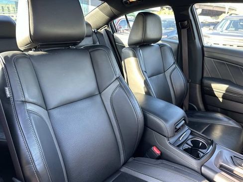 Used 2023 Dodge Charger SXT w/ Plus Group RWD image 13