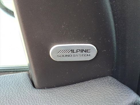 Used 2019 Dodge Journey GT image 22