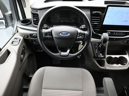 Used 2023 Ford Transit 350 XLT image 25