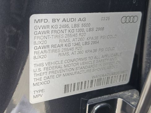 Used 2025 Audi Q5 Premium Plus image 29
