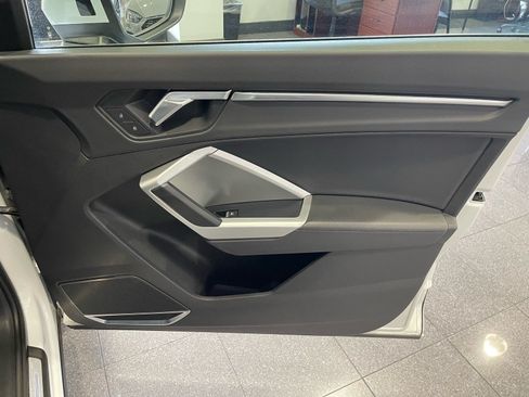 Used 2019 Audi Q3 2.0T Premium Plus w/ Premium Plus Package AWD/4WD image 36