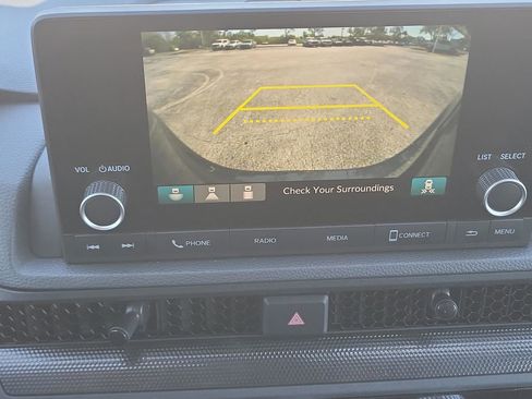 Used 2025 Honda CR-V EX image 27