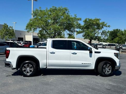 Used 2025 GMC Sierra 1500 SLT RWD image 6