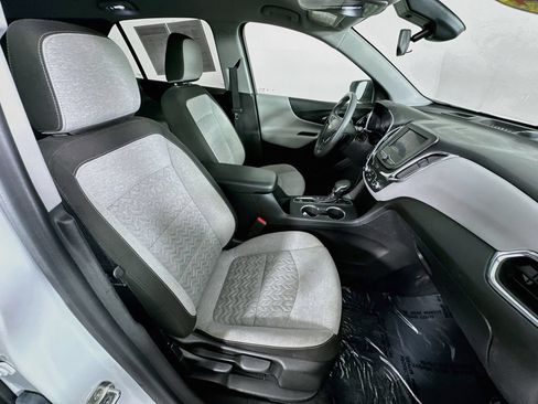 Used 2024 Chevrolet Equinox LS w/ LS Convenience Package AWD/4WD image 34