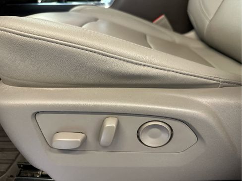 Used 2022 GMC Sierra 1500 SLT w/ SLT Premium Plus Package image 16