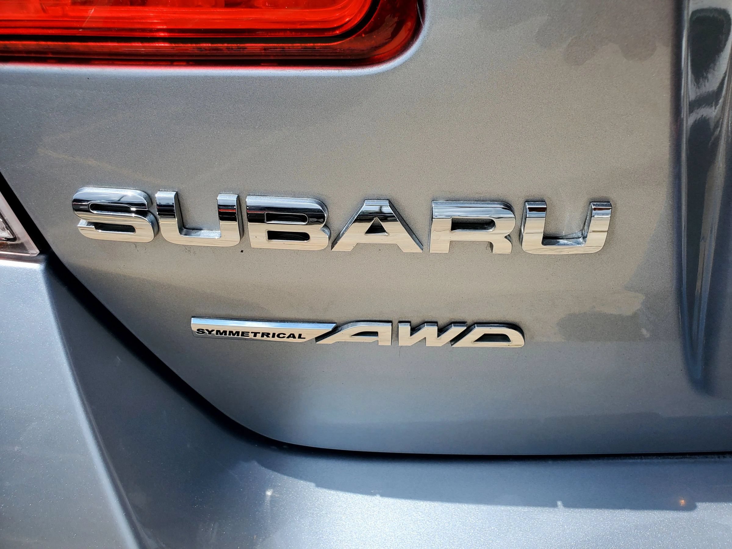 Used 2012 Subaru Legacy 3.6R Limited AWD/4WD image 11