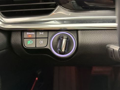 Certified 2023 Porsche Panamera 4 AWD/4WD image 18