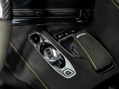 Used 2025 Chevrolet Corvette Z06 w/ Z07 Performance Package RWD image 32