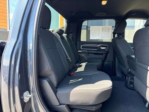 Used 2025 RAM 2500 Big Horn AWD/4WD image 11