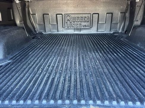 Used 2023 Chevrolet Silverado 1500 LTZ AWD/4WD image 17