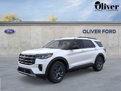 New 2026 Ford Explorer Active w/ Active Comfort Package AWD/4WD image 1