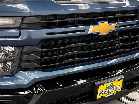 Used 2025 Chevrolet Silverado 2500 Custom w/ Custom Convenience Package AWD/4WD image 33