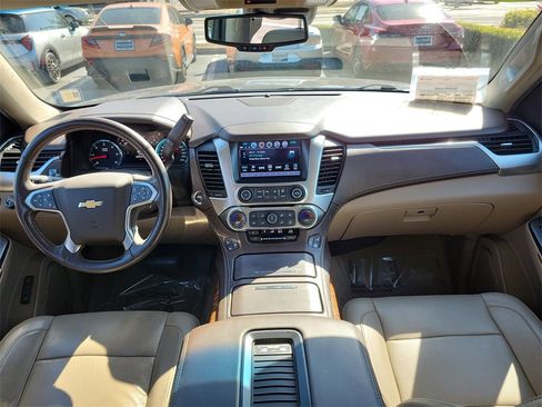 Used 2017 Chevrolet Tahoe Premier image 16