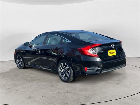 Used 2016 Honda Civic EX image 4