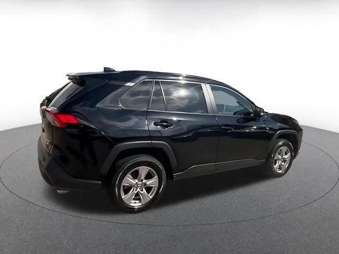 Used 2025 Toyota RAV4 XLE w/ Convenience Package image 14