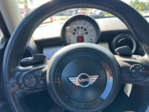 Used 2013 MINI Cooper Hardtop image 14