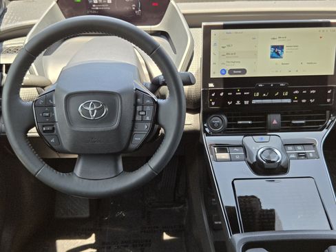 Used 2023 Toyota bZ4X AWD w/ Weather Package image 28