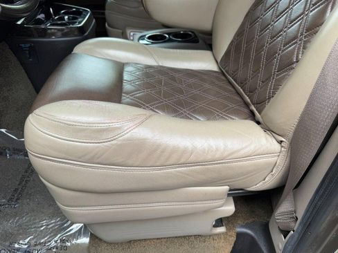 Used 2021 Chevrolet Express 3500 LS w/ Chrome Appearance Package image 31