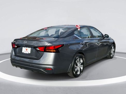 Certified 2024 Nissan Altima 2.5 S image 6