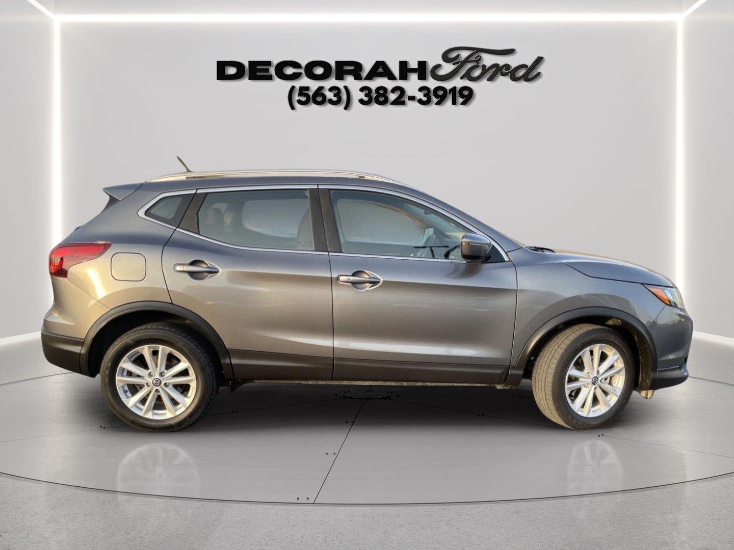 Used 2019 Nissan Rogue Sport SV AWD/4WD image 2