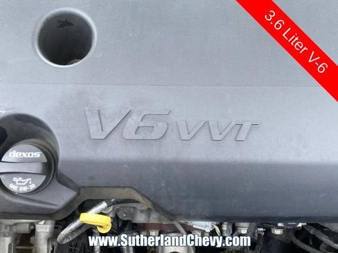 Used 2022 Chevrolet Traverse Premier AWD/4WD image 60