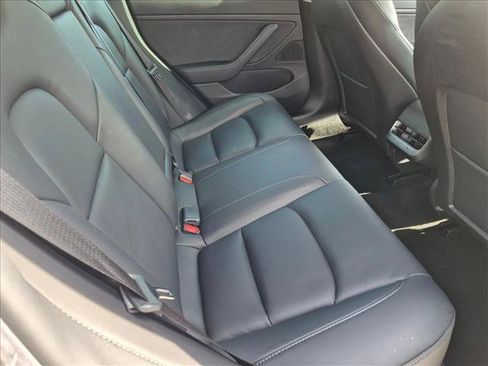 Used 2020 Tesla Model 3 Long Range AWD/4WD image 18