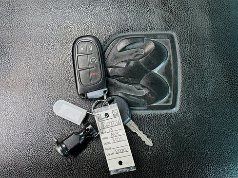 Used 2013 RAM 3500 Laramie w/ Convenience Group image 35