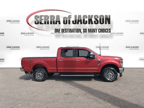 Used 2022 Ford F250 XLT w/ XLT Premium Package AWD/4WD image 10