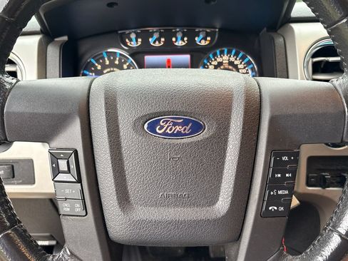 Used 2011 Ford F150 Lariat w/ Lariat Plus Pkg AWD/4WD image 4