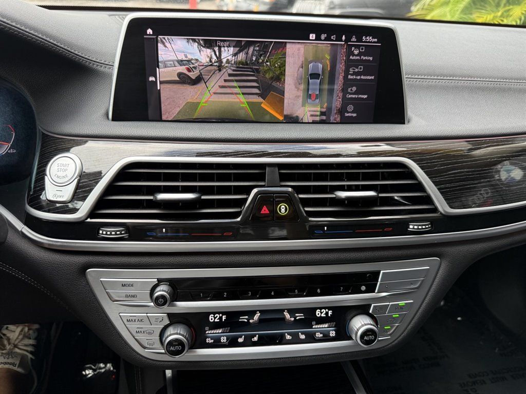 Used 2022 BMW 740i RWD image 30