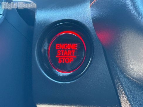 Used 2025 Honda HR-V Sport image 24