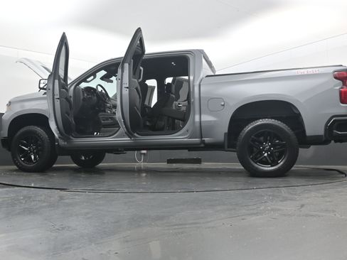 Used 2024 Chevrolet Silverado 1500 Custom Trail Boss w/ LPO, Dark Essentials Package AWD/4WD image 44