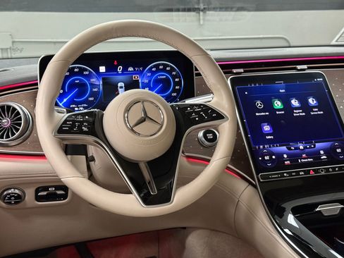 Certified 2023 Mercedes-Benz EQS 450+ SUV image 36